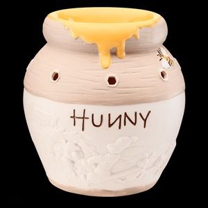 Winnie the Pooh wax warmer